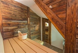 Altholzanschnitte Fichte in Sauna